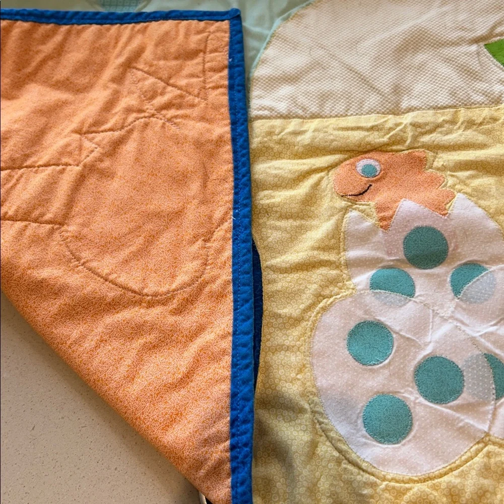 OOAK Dinosaur Baby Quilt Handmade Very Good Condition